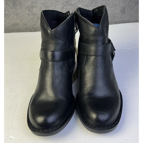 BORN BLACK LEATHER ANKLE BOOTS FASHION BOOTIES SHOES HEELS US WOMEN Size 6M - Picture 2 of 7
